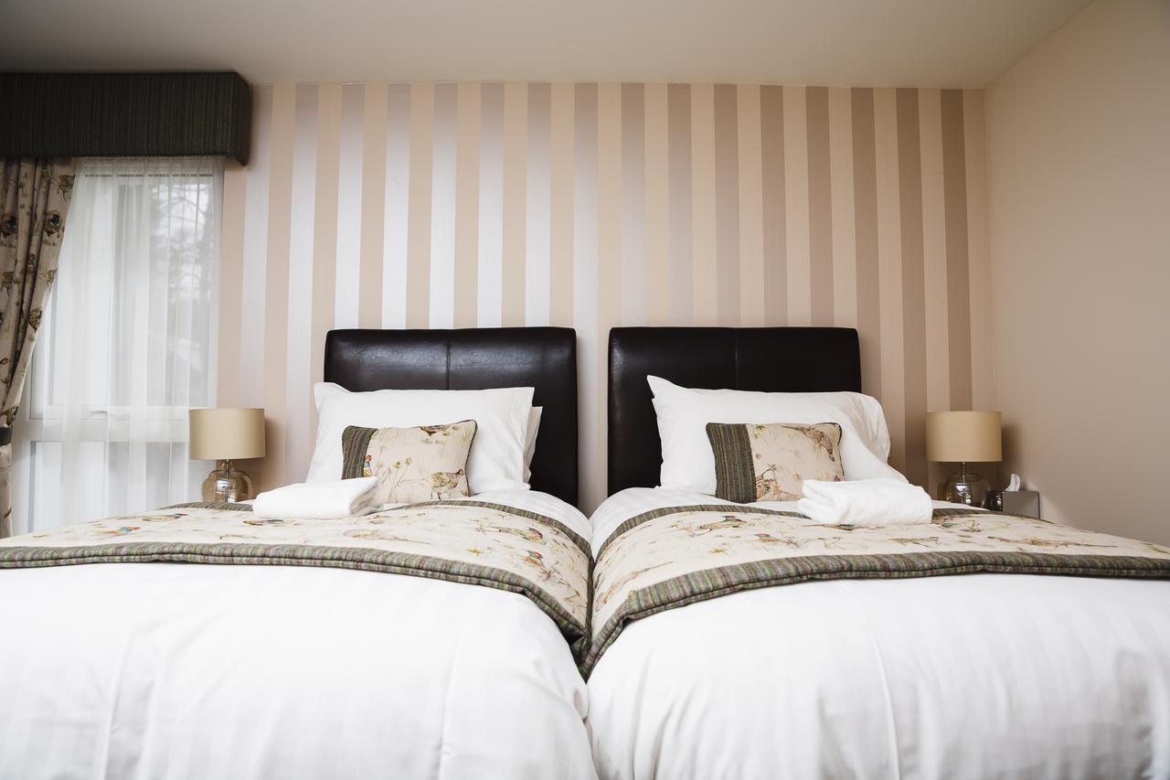 Glen Clova Hotel & Luxury Lodges Millton of Clova Dış mekan fotoğraf
